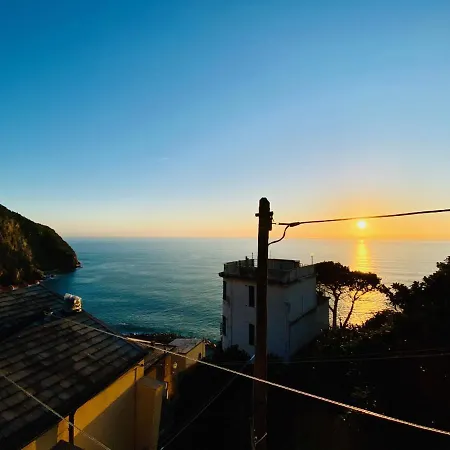 Al Castello Apartment Riomaggiore Exterior photo