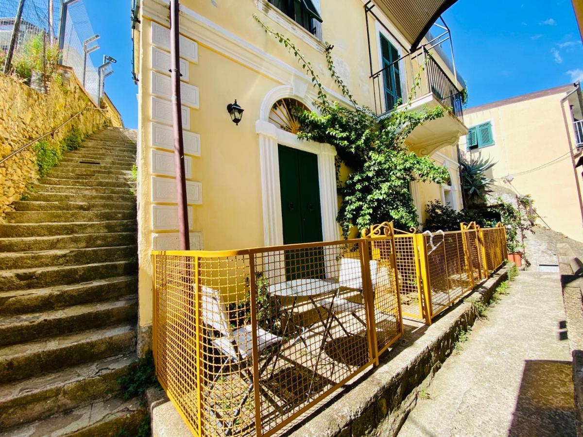 Al Castello Apartment *